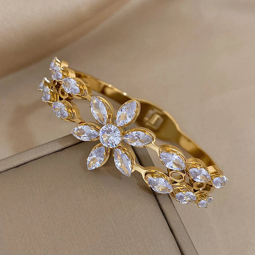Luxury Flower Cut Stainless Steel Wedding Bracelet for Women Gold Plated Crystal Floral Wide Cuff Bracelets Party Bridal Jewelry