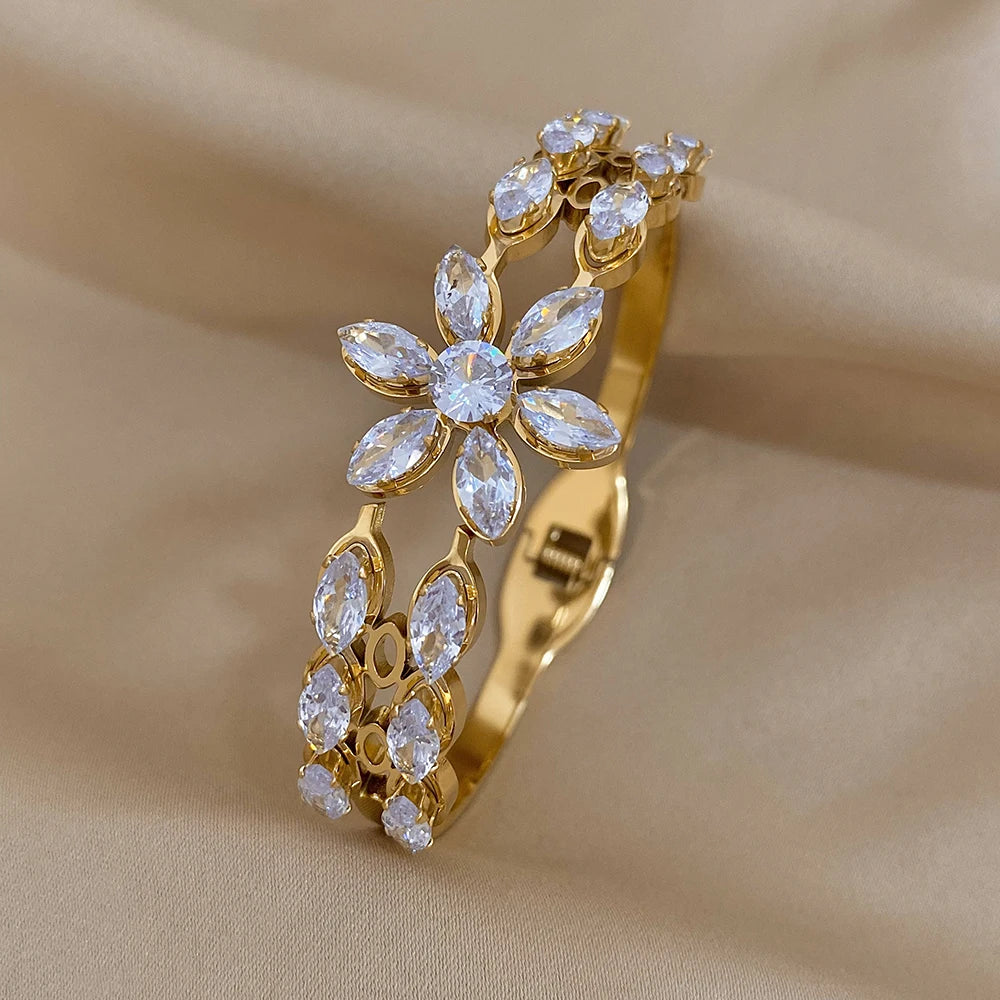 Luxury Flower Cut Stainless Steel Wedding Bracelet for Women Gold Plated Crystal Floral Wide Cuff Bracelets Party Bridal Jewelry