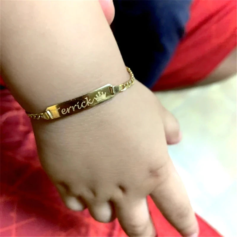 Custom Personalized Name Baby ID Bracelet, Stainless Steel Curb Chain Link Crown Bracelet Newborn Gilrs Boy Gifts Not Allergic