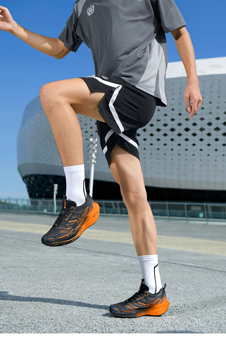 Men Sports Running Shoes Casual Marathon Carbon Plate Breathable Lightweight Women's Fluorescence Athletic Nonskid Sneakers