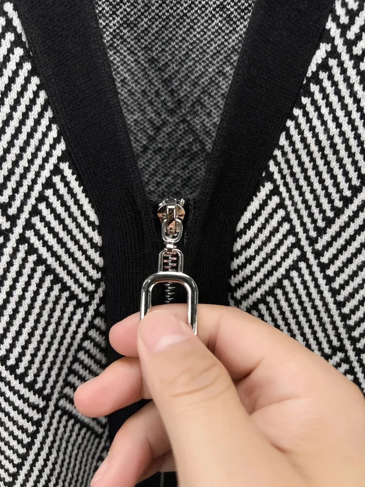 Luxury brand men's V-neck knitted sweater autumn winter new fashion boutique zipper European design high-end shawl casual coat