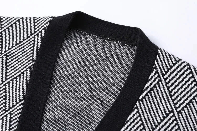 Luxury brand men's V-neck knitted sweater autumn winter new fashion boutique zipper European design high-end shawl casual coat