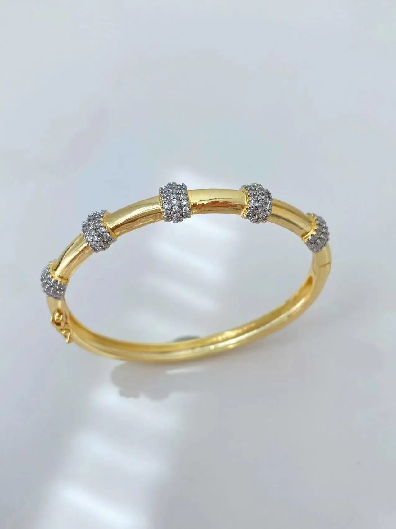 Xinghaoshi Bracelet for Girls High-end Fashion Luxury Bracelet for Girlfriend Couple