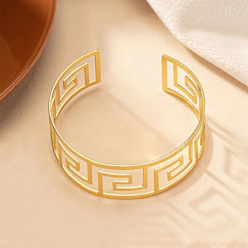 Geometric Bracelet Jewelry For Women Trend Fashion Simple Exquisite Accessories Personality Gold Color Party Gifts RG0075