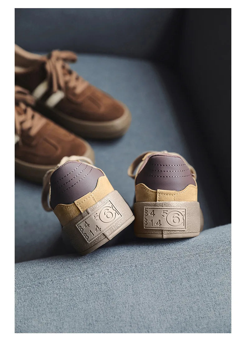 Vintage Brown Man Sneakers Suede Leather Men's Skateboard Shoes Comfort Lace-up Men Skate Sneakers Thick Sole Casual Board Shoes