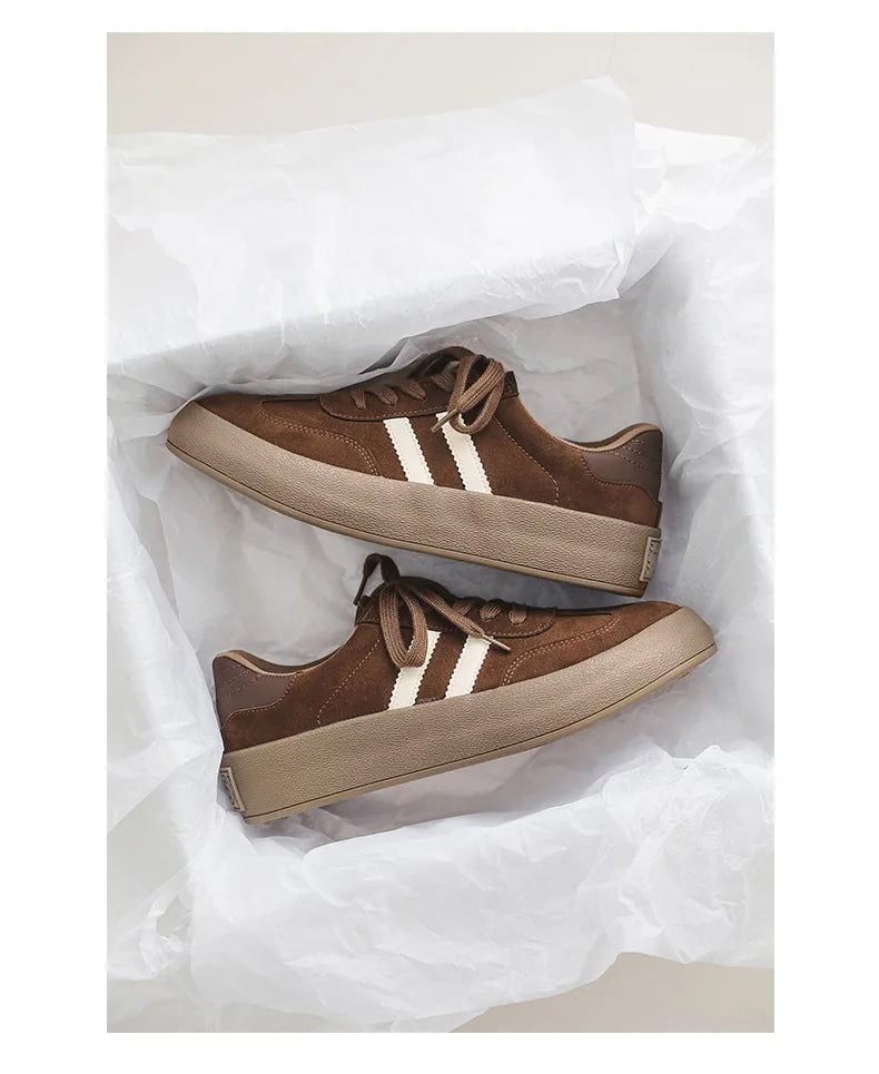 Vintage Brown Man Sneakers Suede Leather Men's Skateboard Shoes Comfort Lace-up Men Skate Sneakers Thick Sole Casual Board Shoes