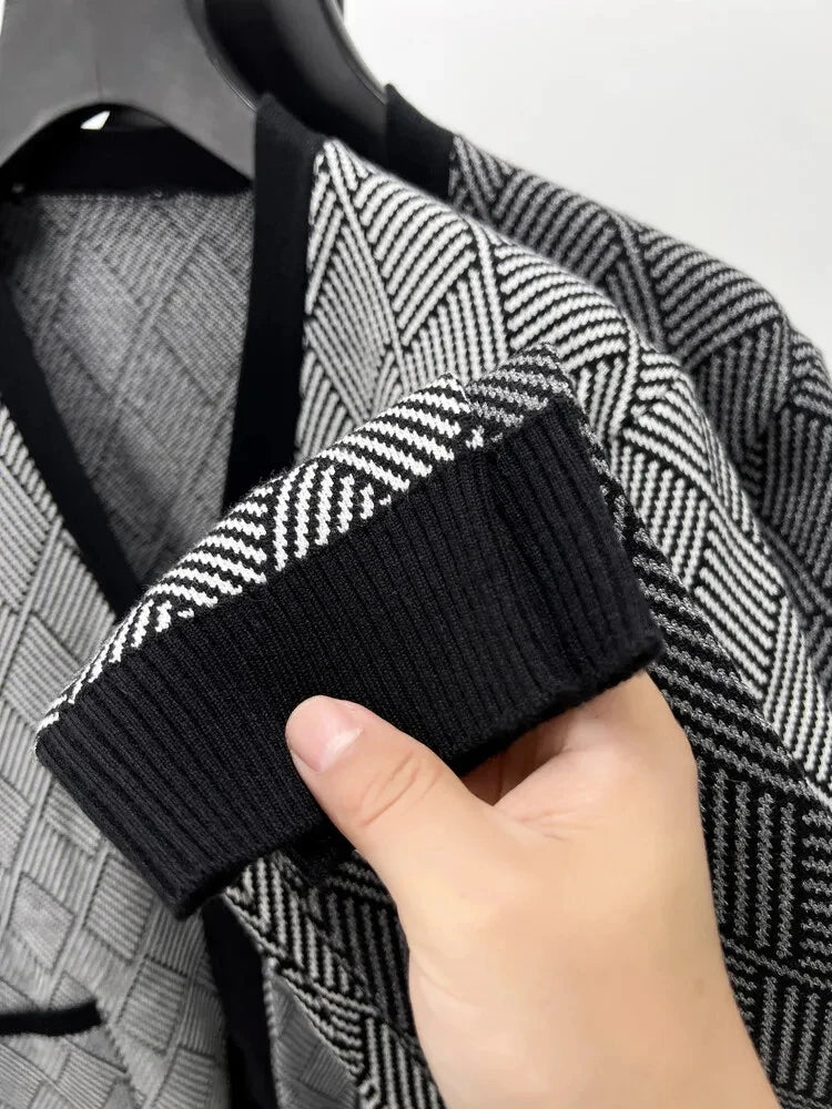 Luxury brand men's V-neck knitted sweater autumn winter new fashion boutique zipper European design high-end shawl casual coat